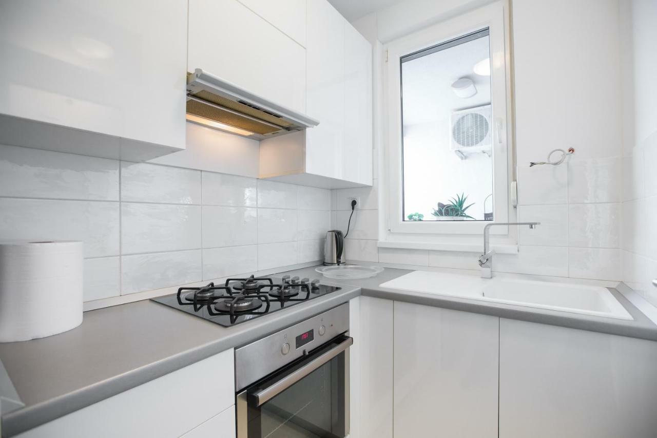 Cozy & Modern Studio With Balcony 萨格勒布 外观 照片